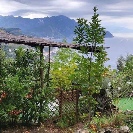 Prázdninový dům La Casetta Nel Bosco, Amalfi