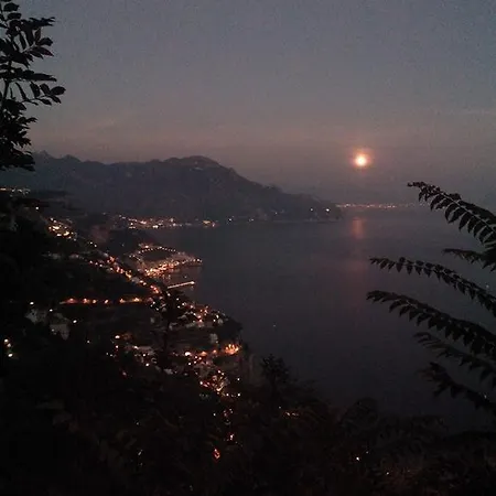 La Casetta Nel Bosco, *