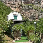 La Casetta Nel Bosco, Holiday home *