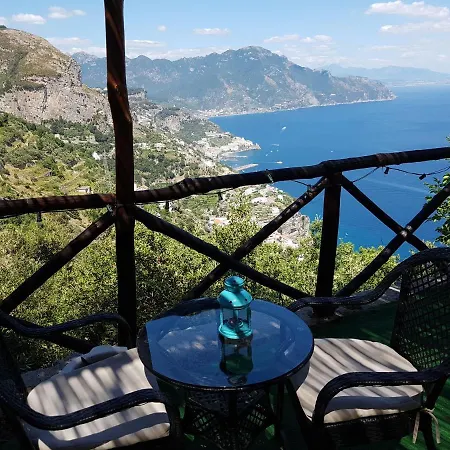 Сasa de vacaciones La Casetta Nel Bosco,