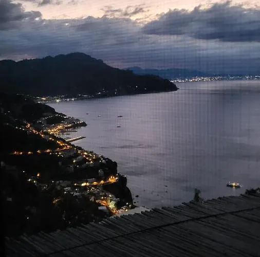 Ferienhaus La Casetta Nel Bosco, Amalfi