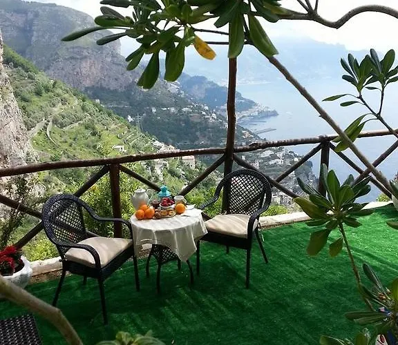 Ferienhaus La Casetta Nel Bosco, Amalfi